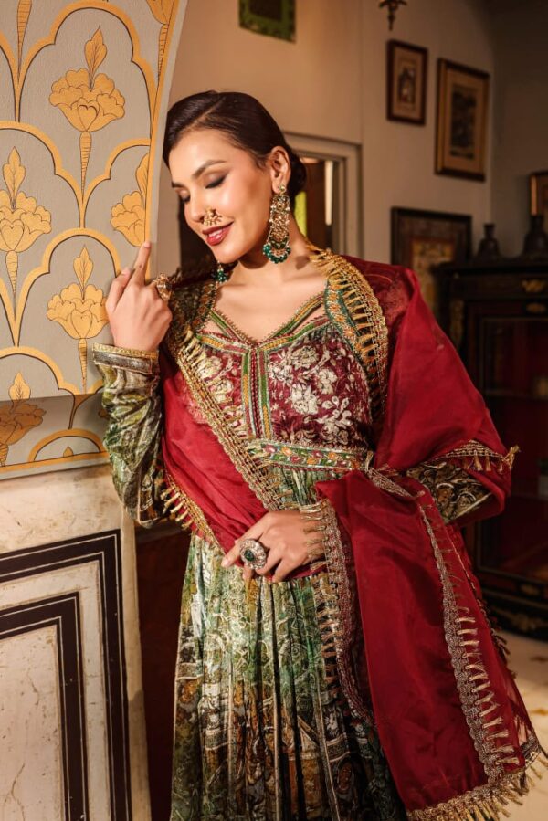 Chinnon Long Gown Set - Image 2
