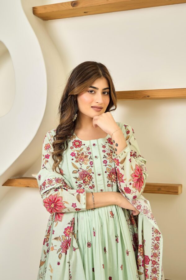 Cotton Digital Print Suit Set with Handwork - Image 2