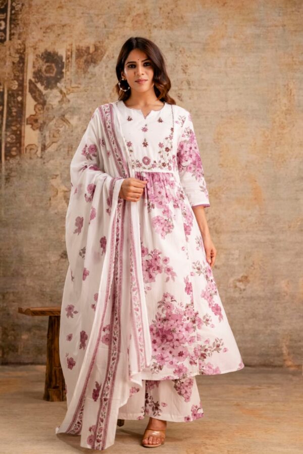 Mul Cottonanarkali set with Yoke Embroidery - Image 2